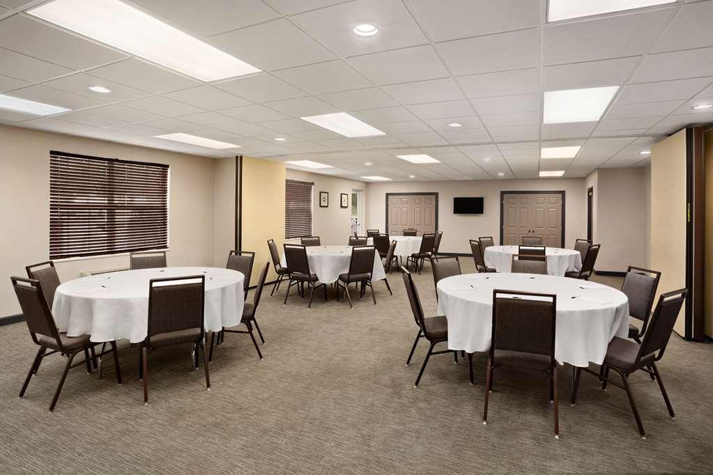 Country Inn & Suites By Radisson, Charlotte University Place, Nc Fasilitas foto