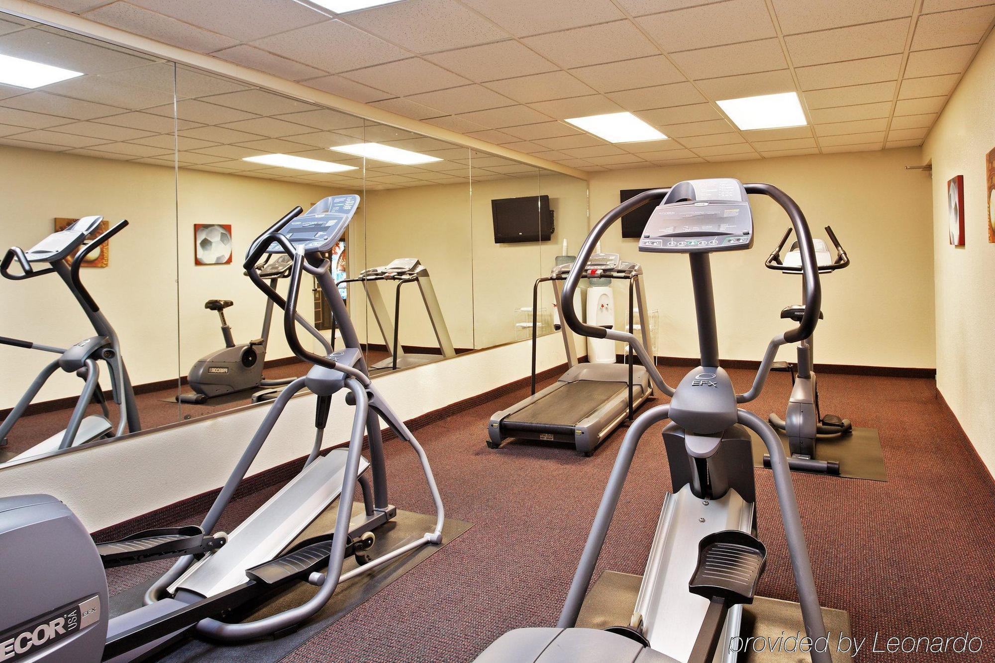 Country Inn & Suites By Radisson, Charlotte University Place, Nc Bagian luar foto
