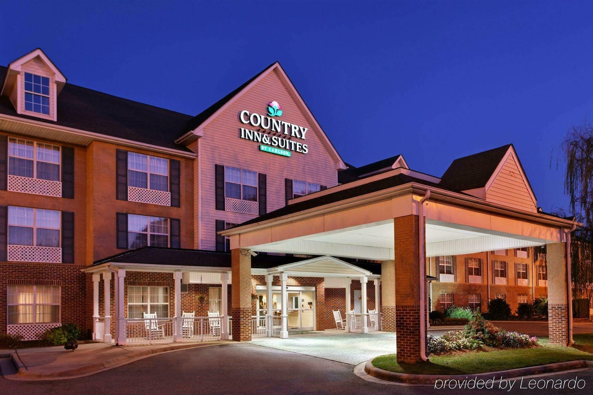 Country Inn & Suites By Radisson, Charlotte University Place, Nc Bagian luar foto